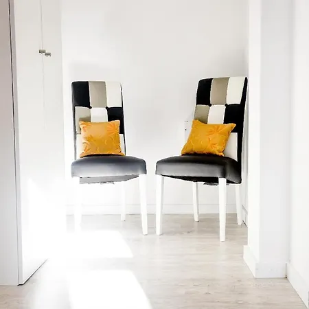Lilac Homestay * Setubal